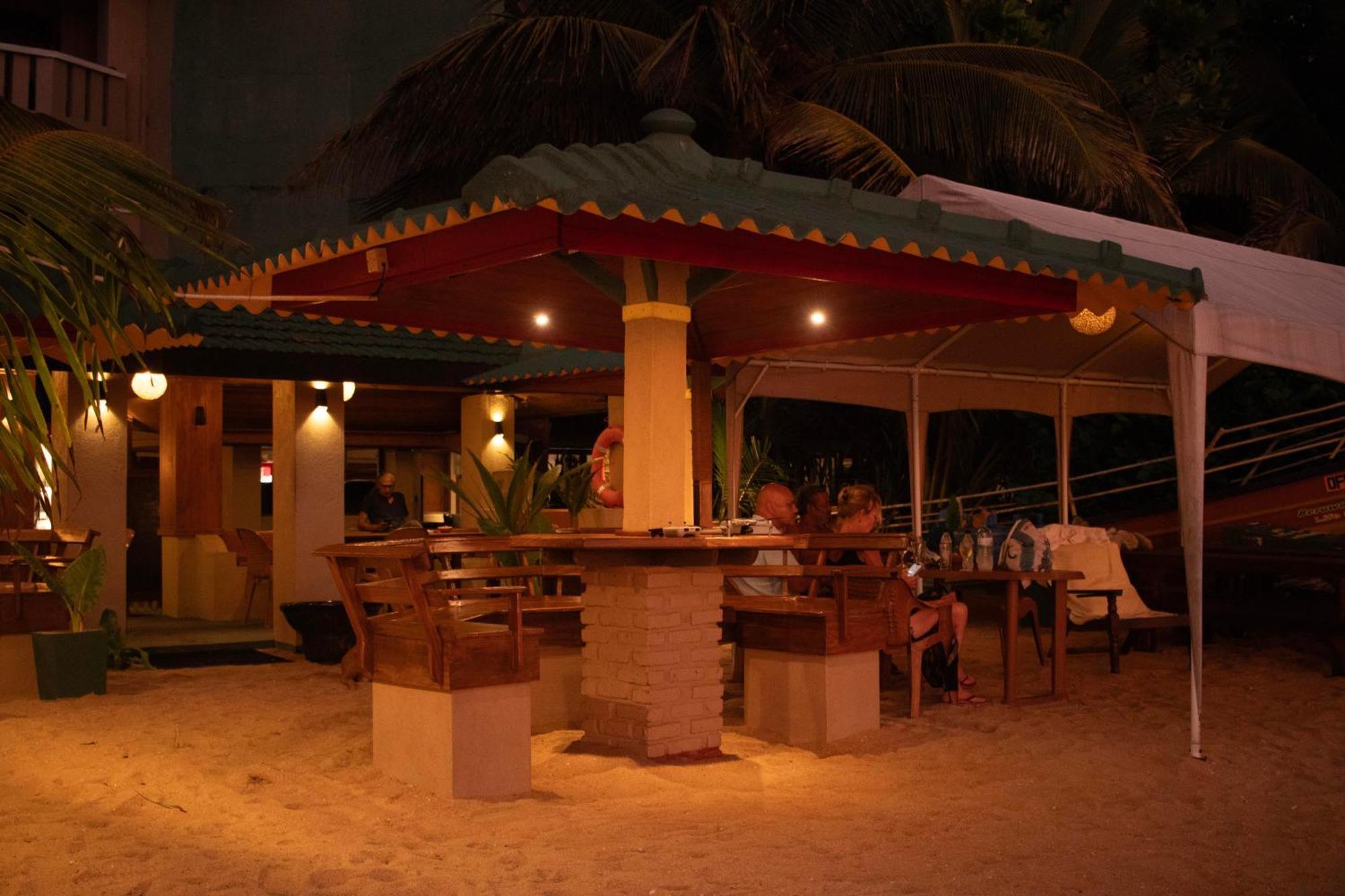 Hotel Coconut Bar Sea Lodge Beruwala Eksteriør bilde